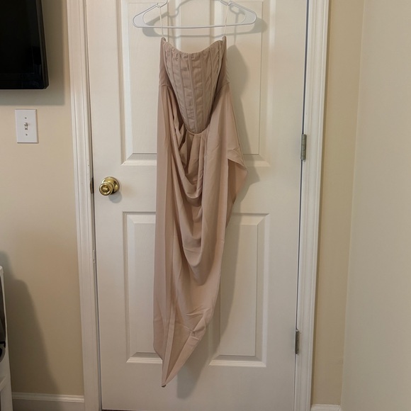 NWT Fashion Nova Corset Top Dress Women’s Size Medium - Picture 2 of 5